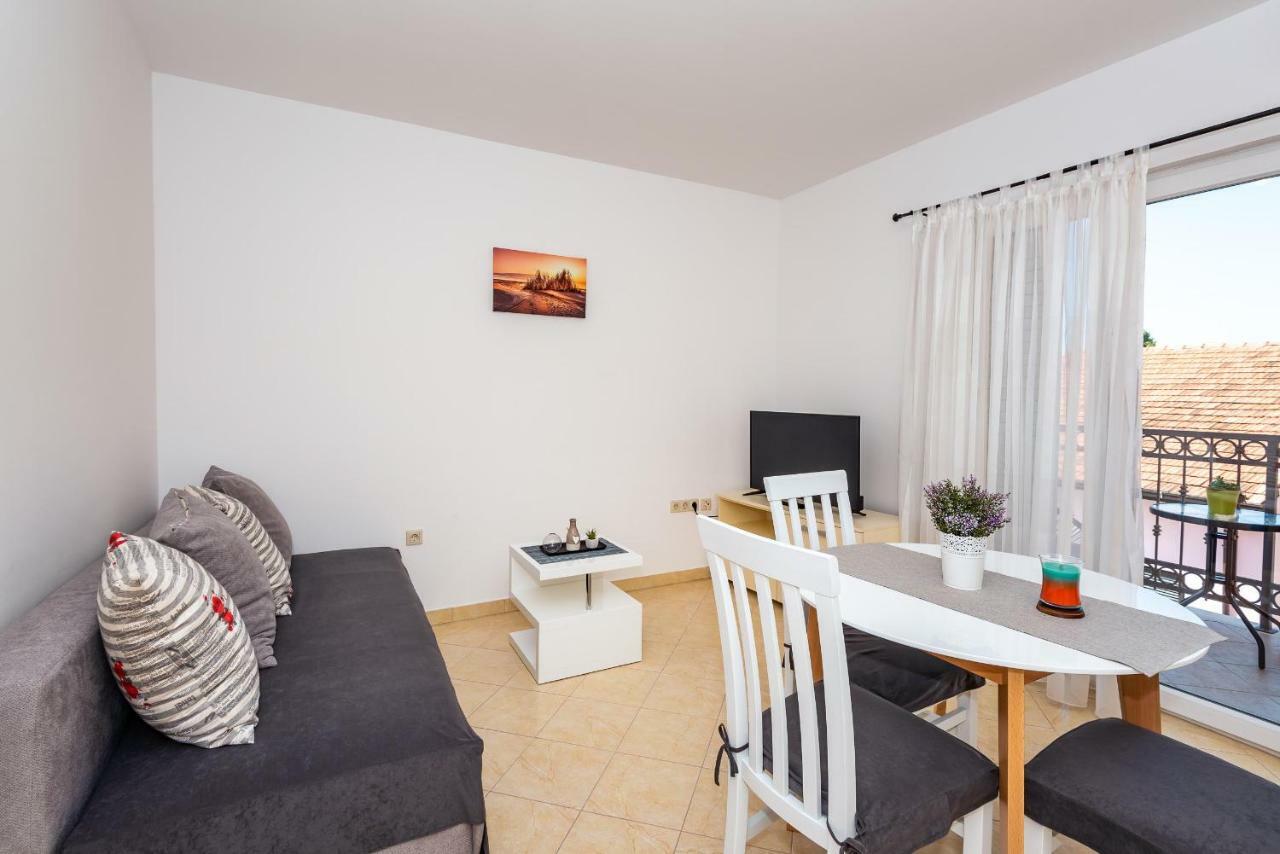 Apartmani Marina Klek Exterior foto